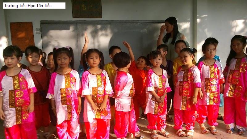 Trường Tiểu Học Tân Tiến