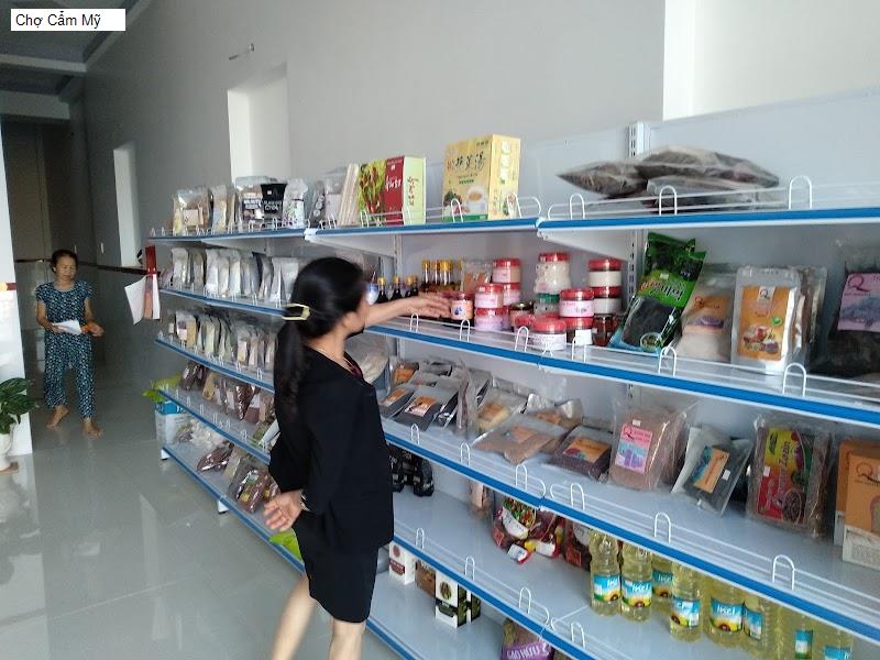 Chợ Cẩm Mỹ