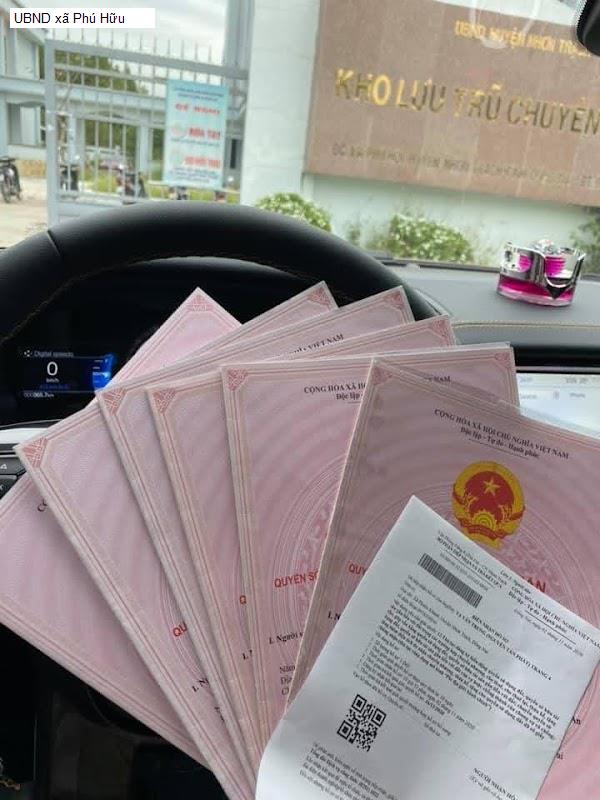 UBND xã Phú Hữu
